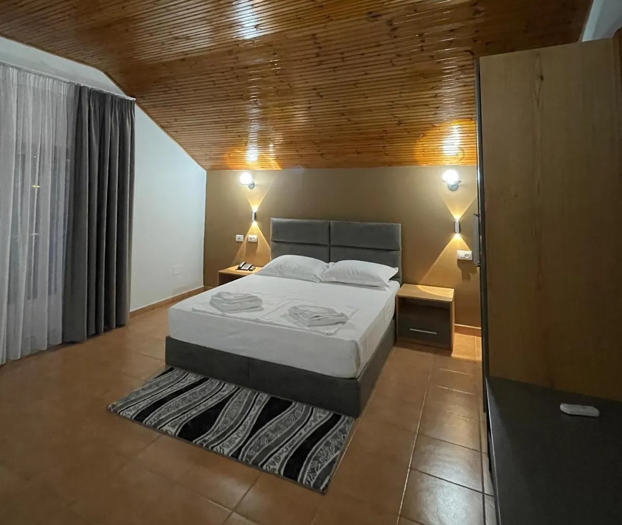 Hotel Milano Tirana Albania